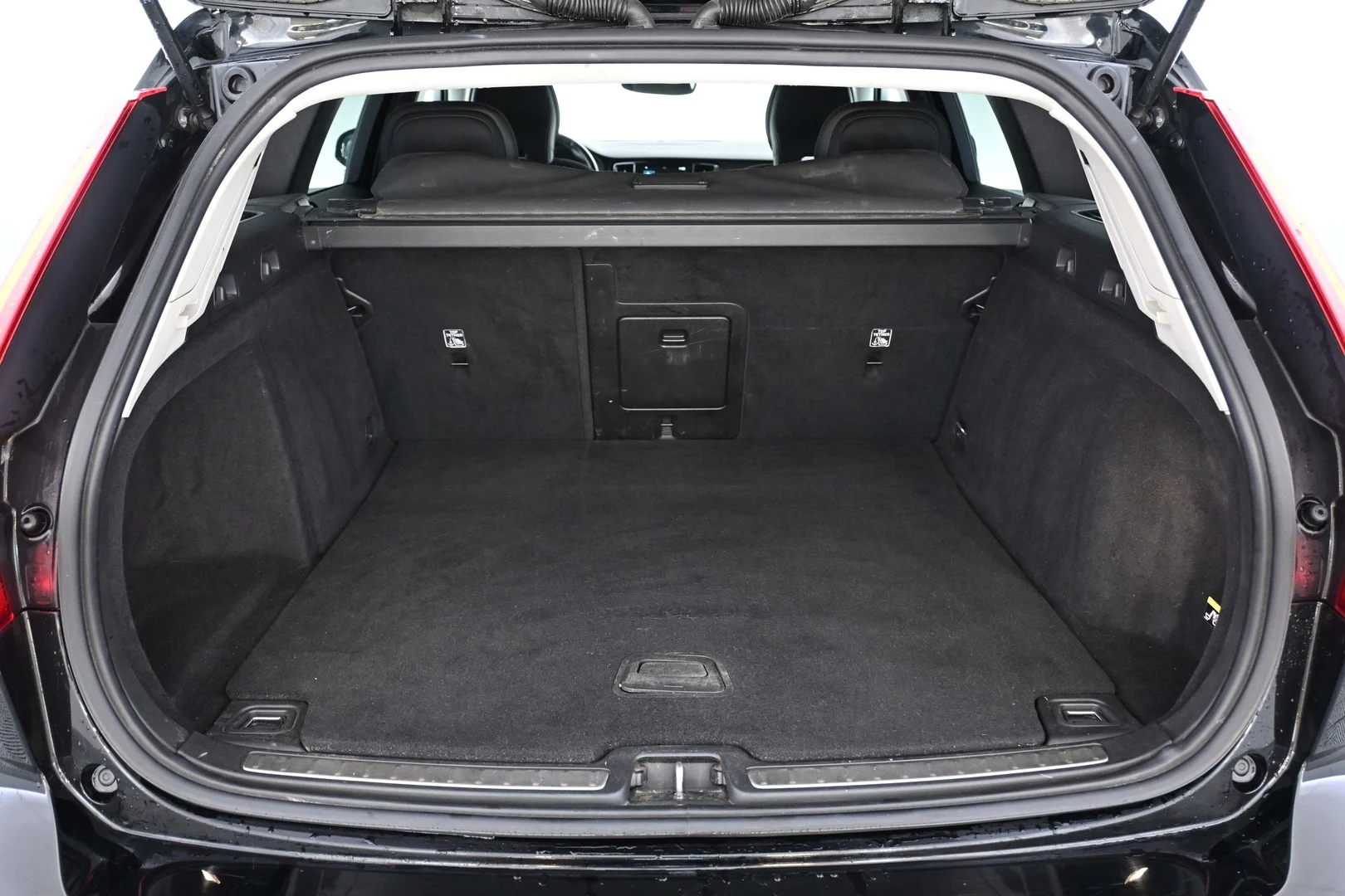 Car Image - 7A0xCciSkDr8QOfvVRblFs