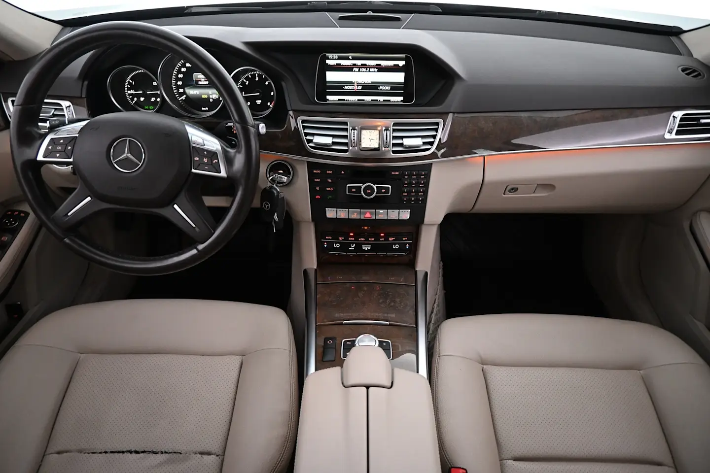 Car Image - 6cfw8EiMiB0PgHtXZiaPQM