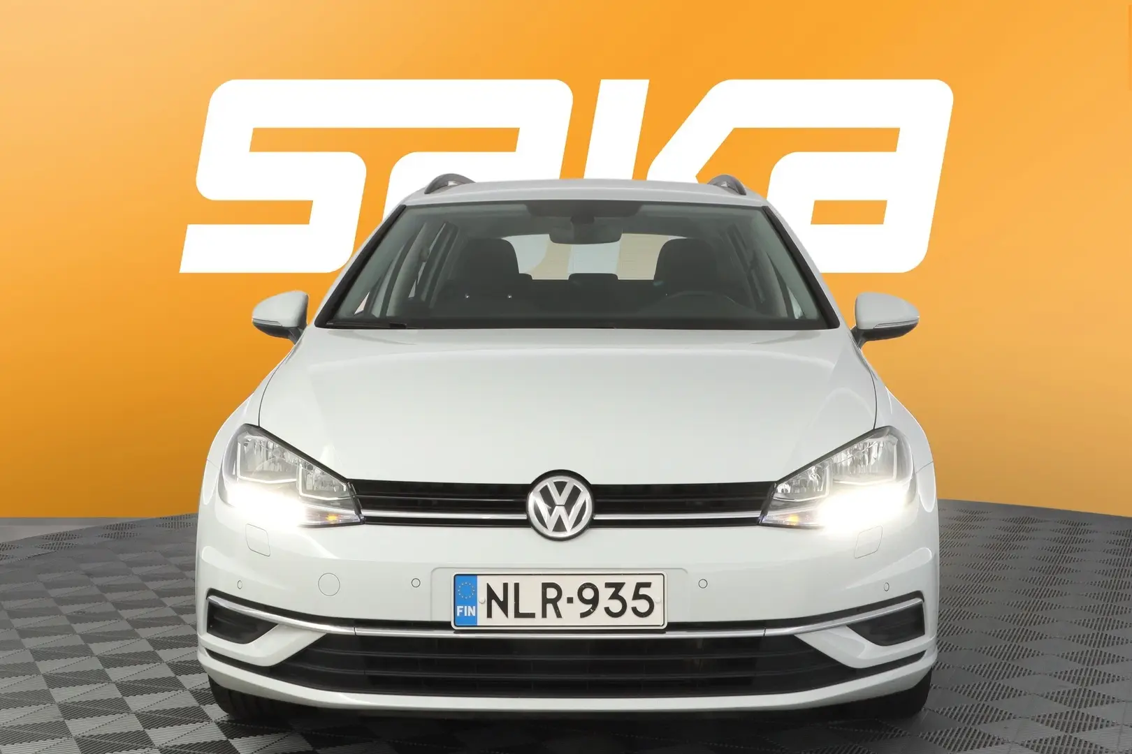 Car Image - 3pn8YRoQdVgMsecVoDpmxO