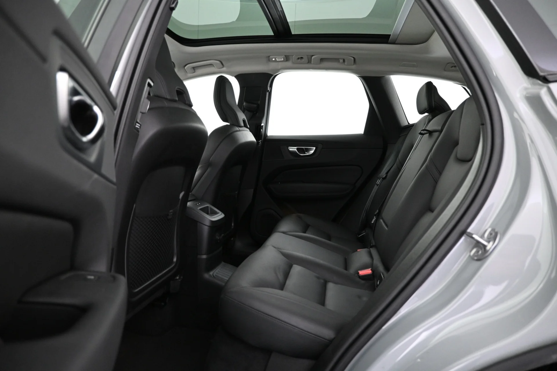 Car Image - 6ixKH6N9oy0PQZ8AIFQO8r