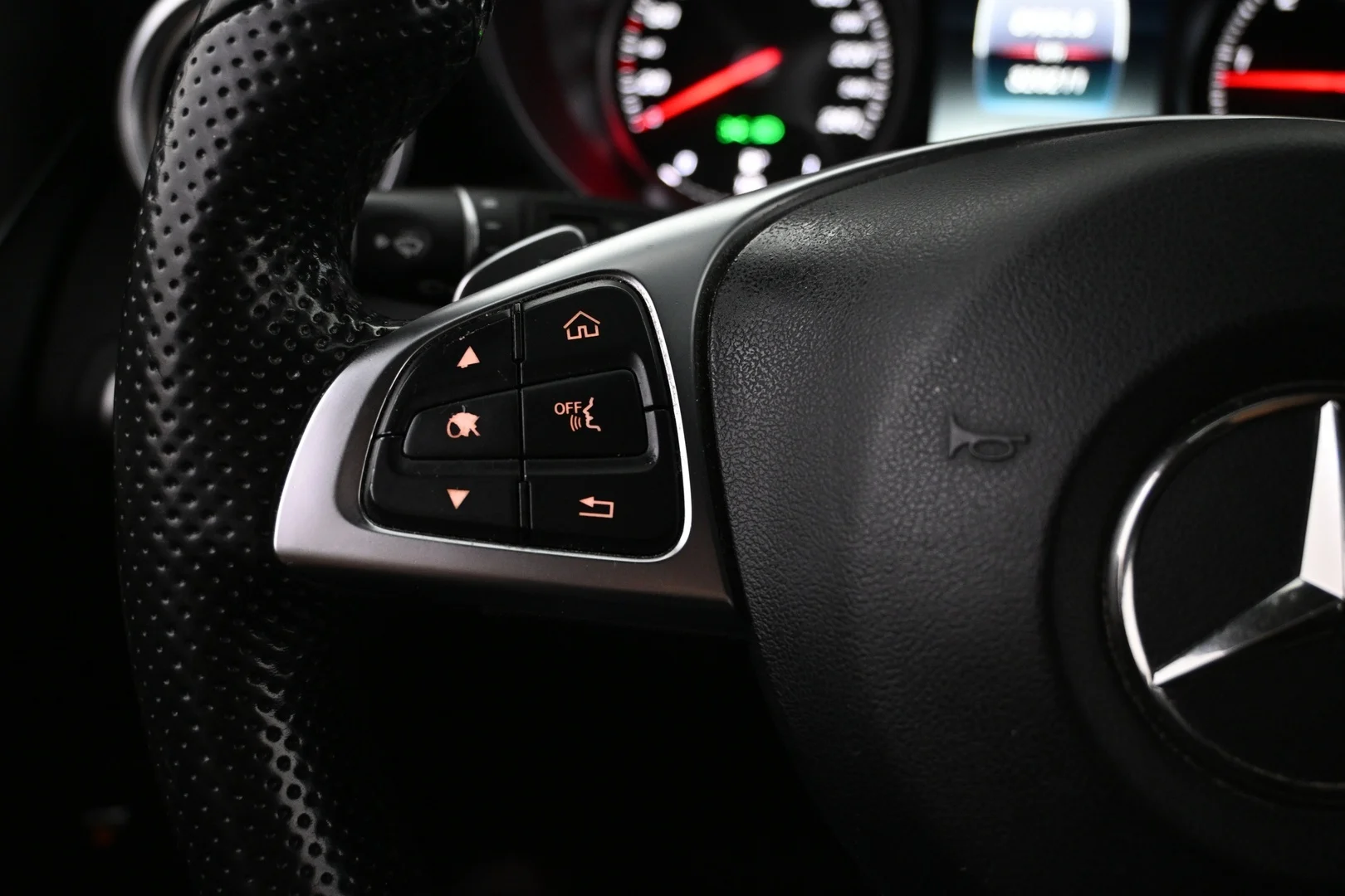 Car Image - 3agFJF1fsVTO7xasqPCGDp