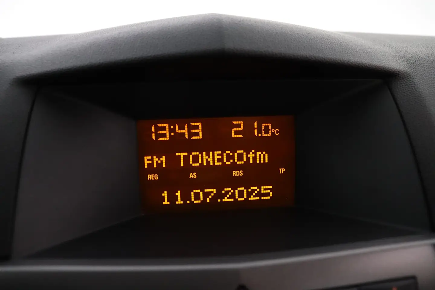 Car Image - 3AGoQcn87OfXCDOnvGxtk9
