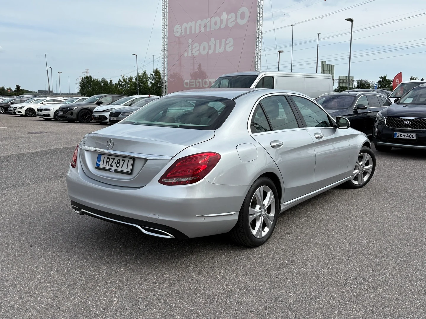 Car Image - 6d2pyOS651kJTJ3N7c5c1B