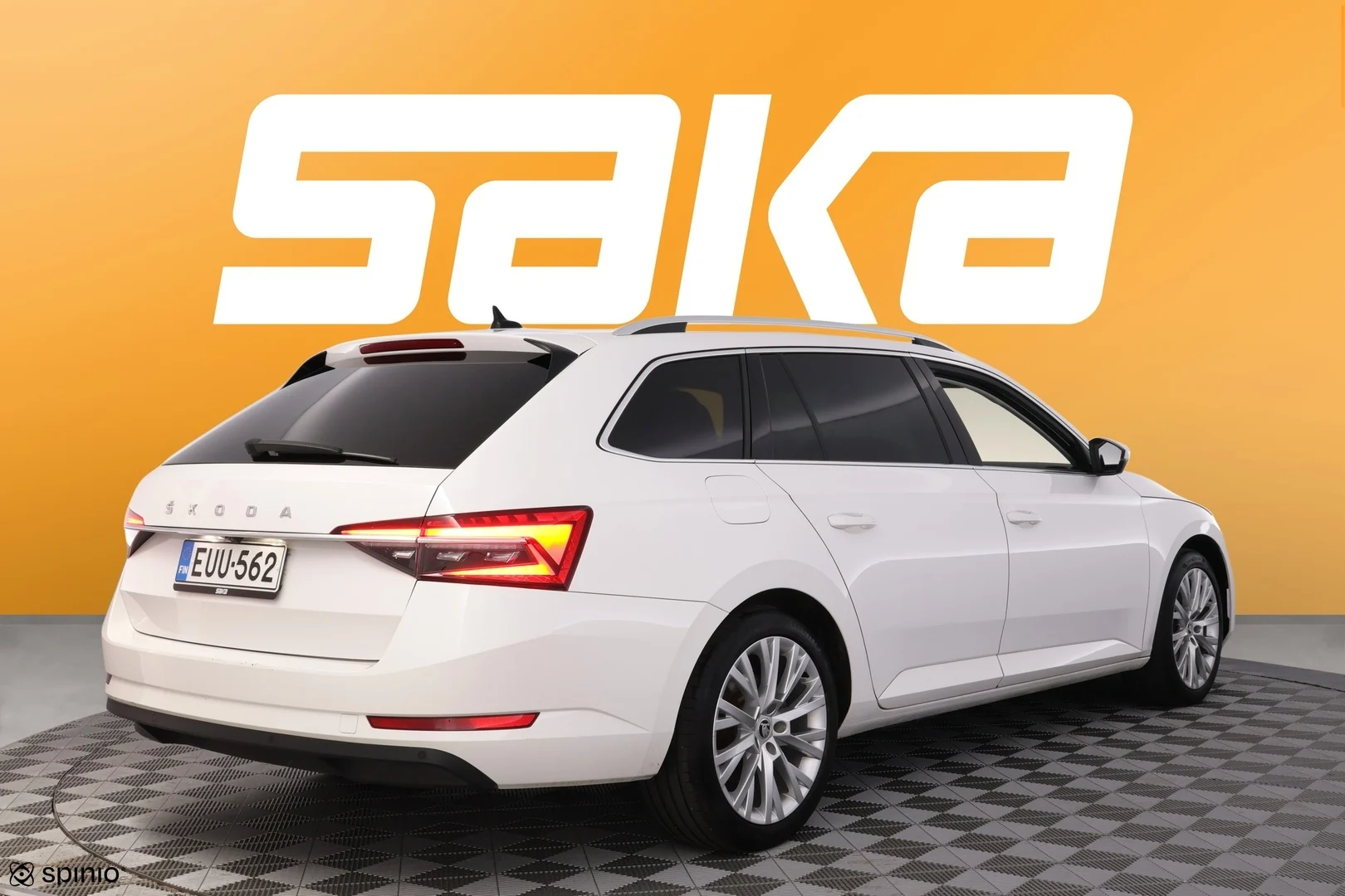 Car Image - 2ou6lVeaO0w7kdNEaoz8jc