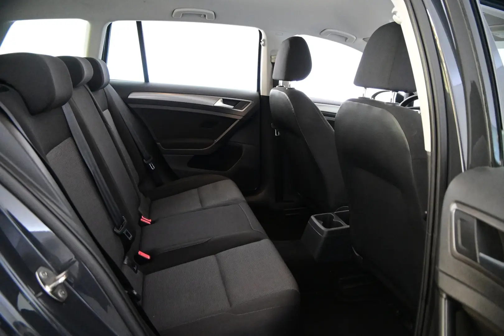 Car Image - 4GQH2LuB9dNzhQ1Fj5JPRX