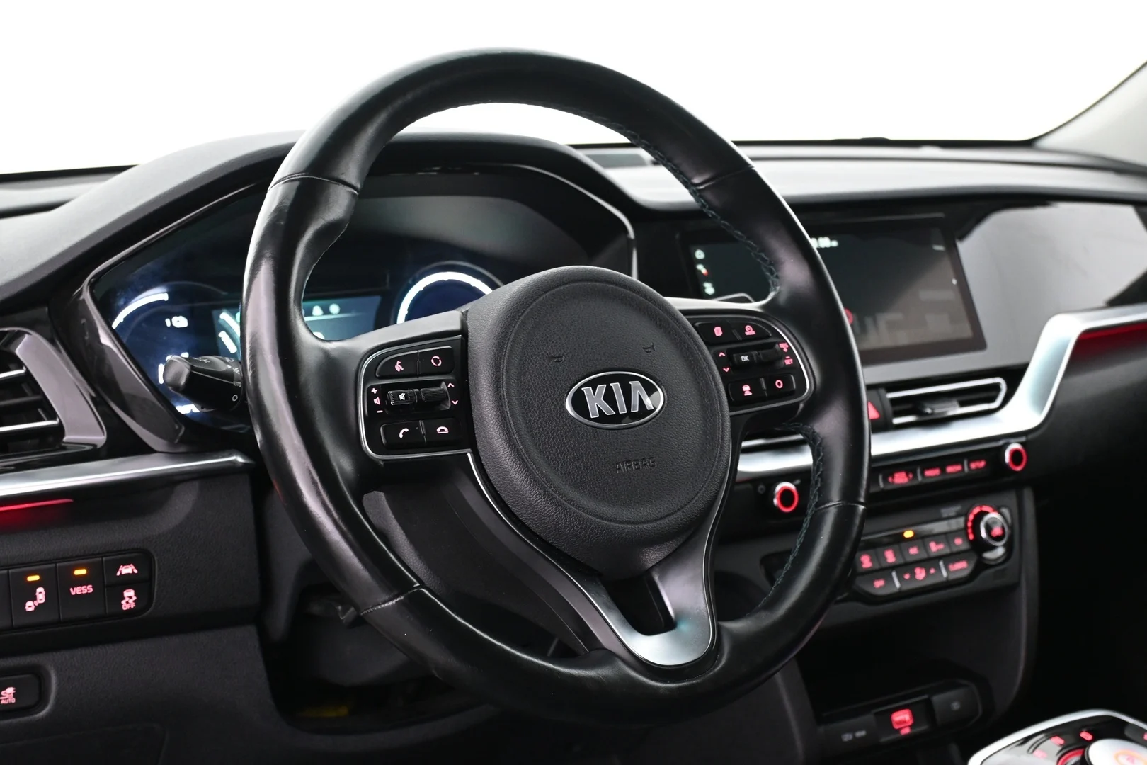 Car Image - 2ZgxaMWiTb2r2sx26KIPHe