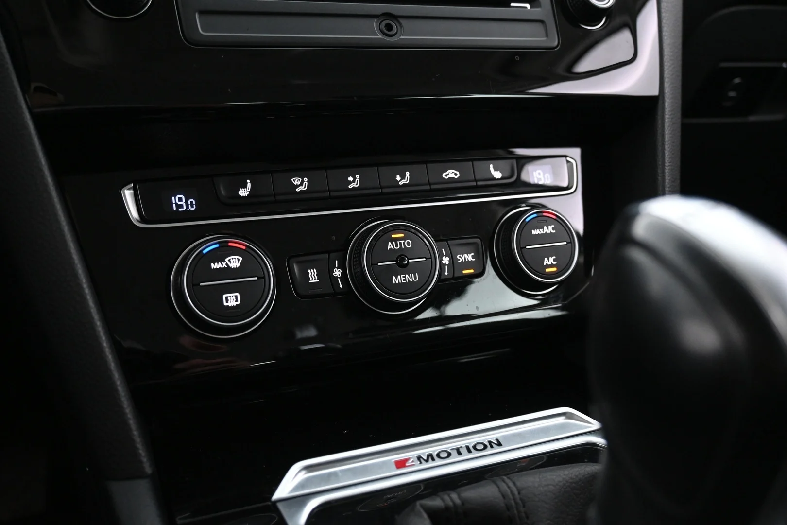 Car Image - AmPOWkyIszQ86j5yAwRQf