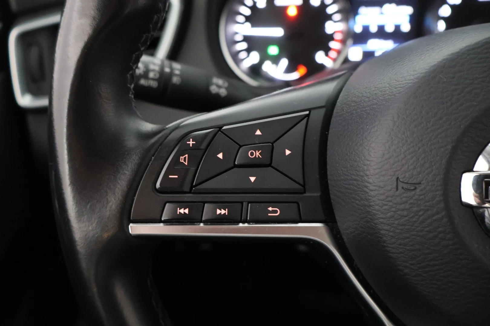 Car Image - 1pKFR9TcvWvGrY695XXTbs