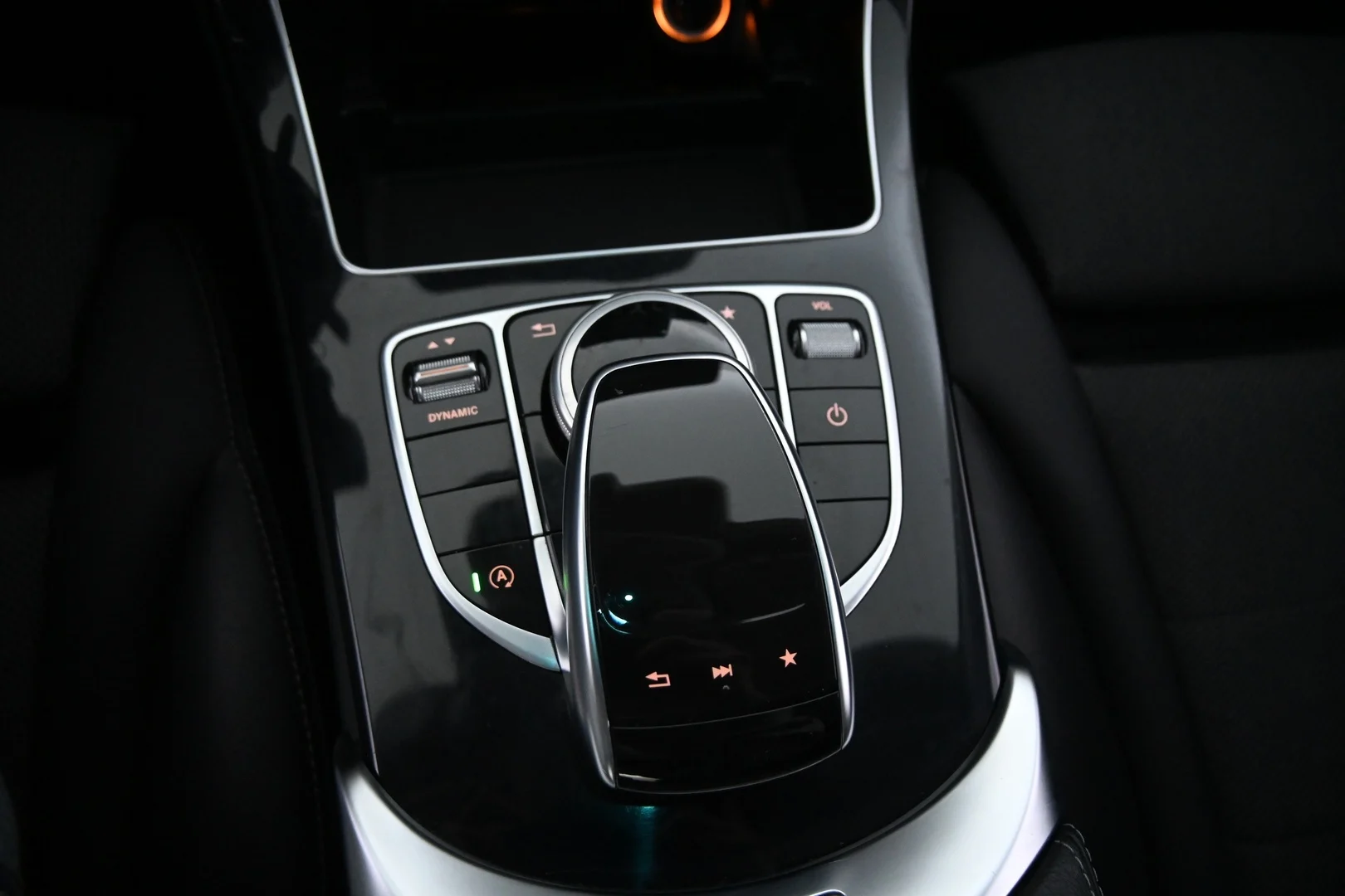 Car Image - 3ncit7Md3zDaRYO2VLOXhf