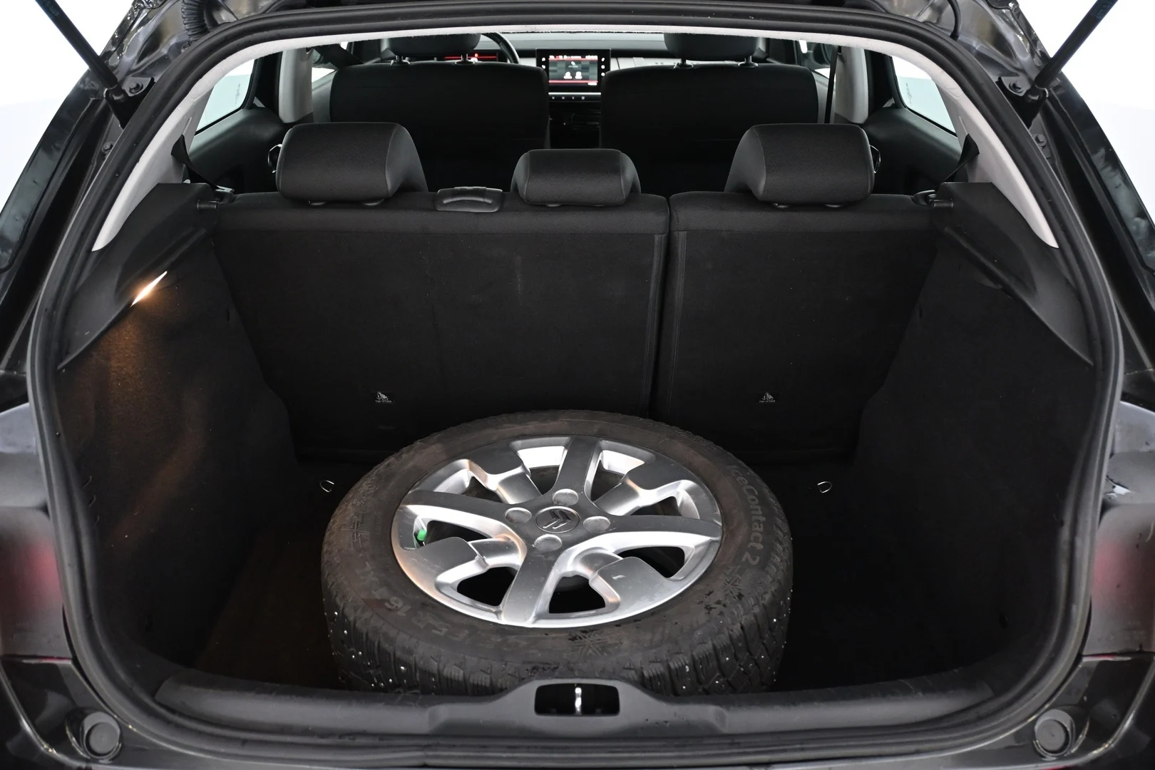 Car Image - 5HTzHsHzrSz0qX27bn0Ope