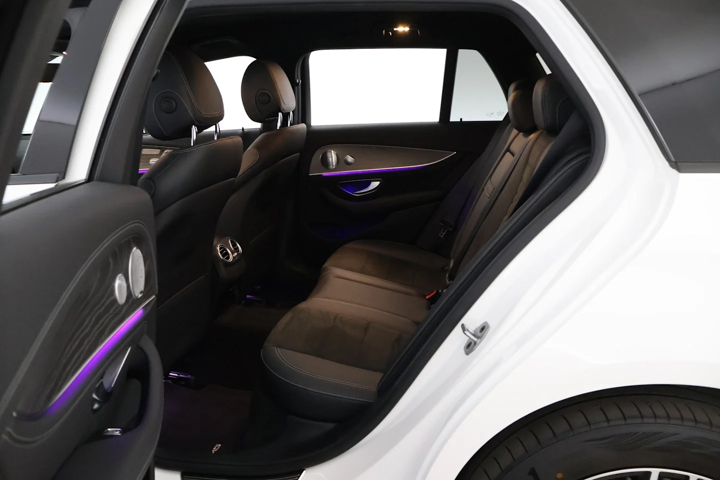 Car Image - xErIt2FKQq66TVIhLwFvK