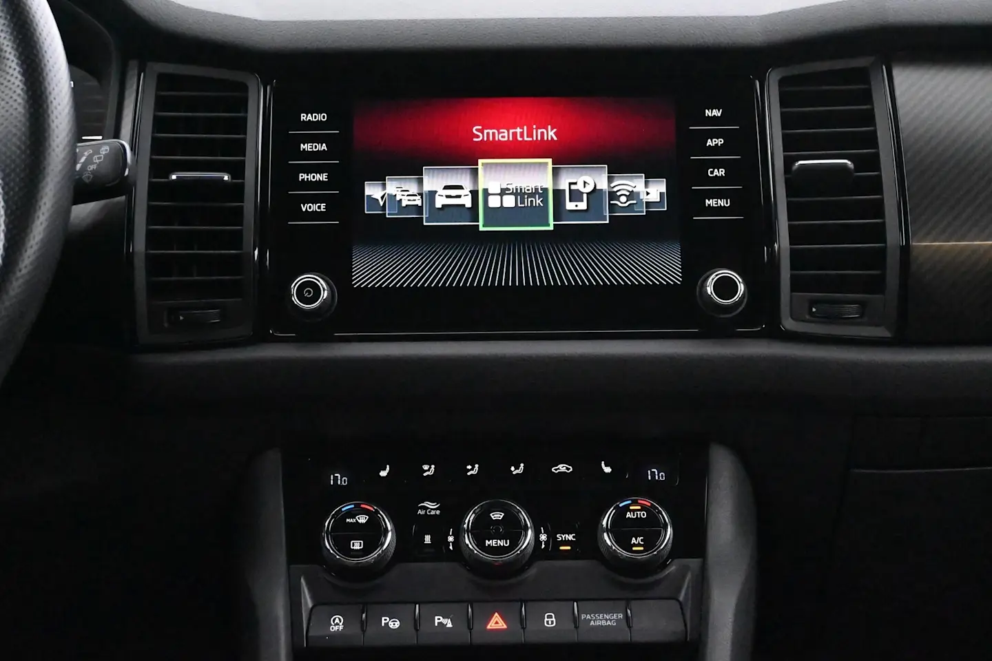 Car Image - 4kWf4DLbzT6Cdh8F7LGxhS