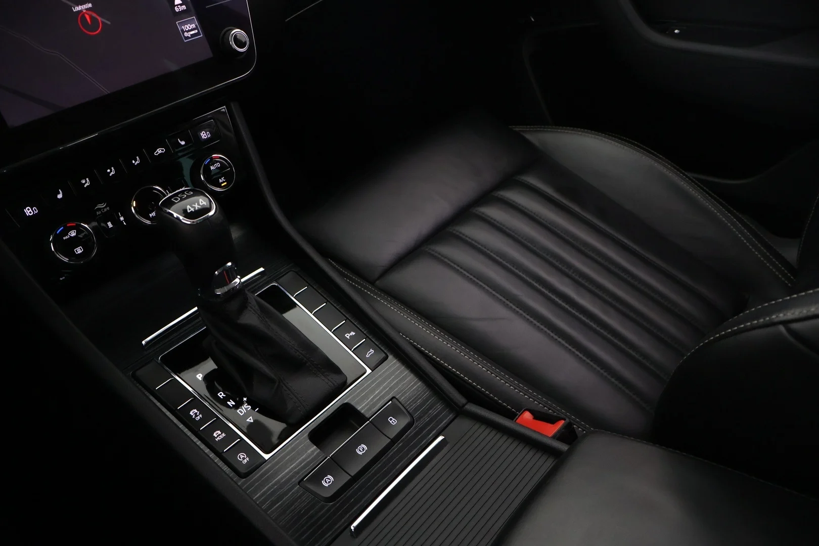 Car Image - 1ppMhnNLcfkB6NYqHdQyeJ