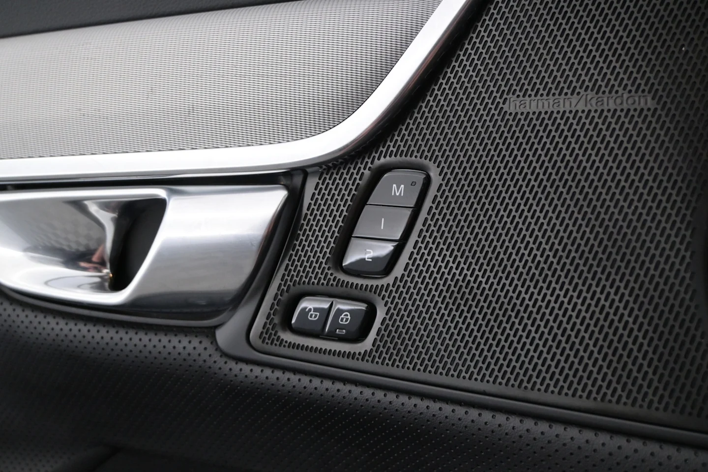 Car Image - 5XidmHDJ5XEGMvp4bxQ6tO