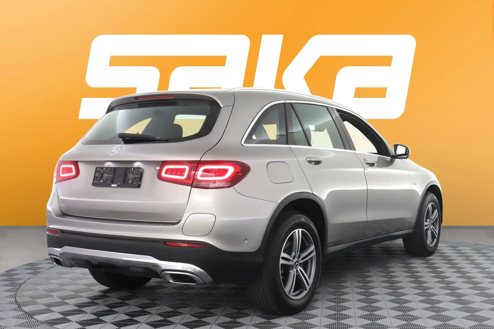 Car Image - 5zOW3G9IP04ZiOCHM1ZoxI
