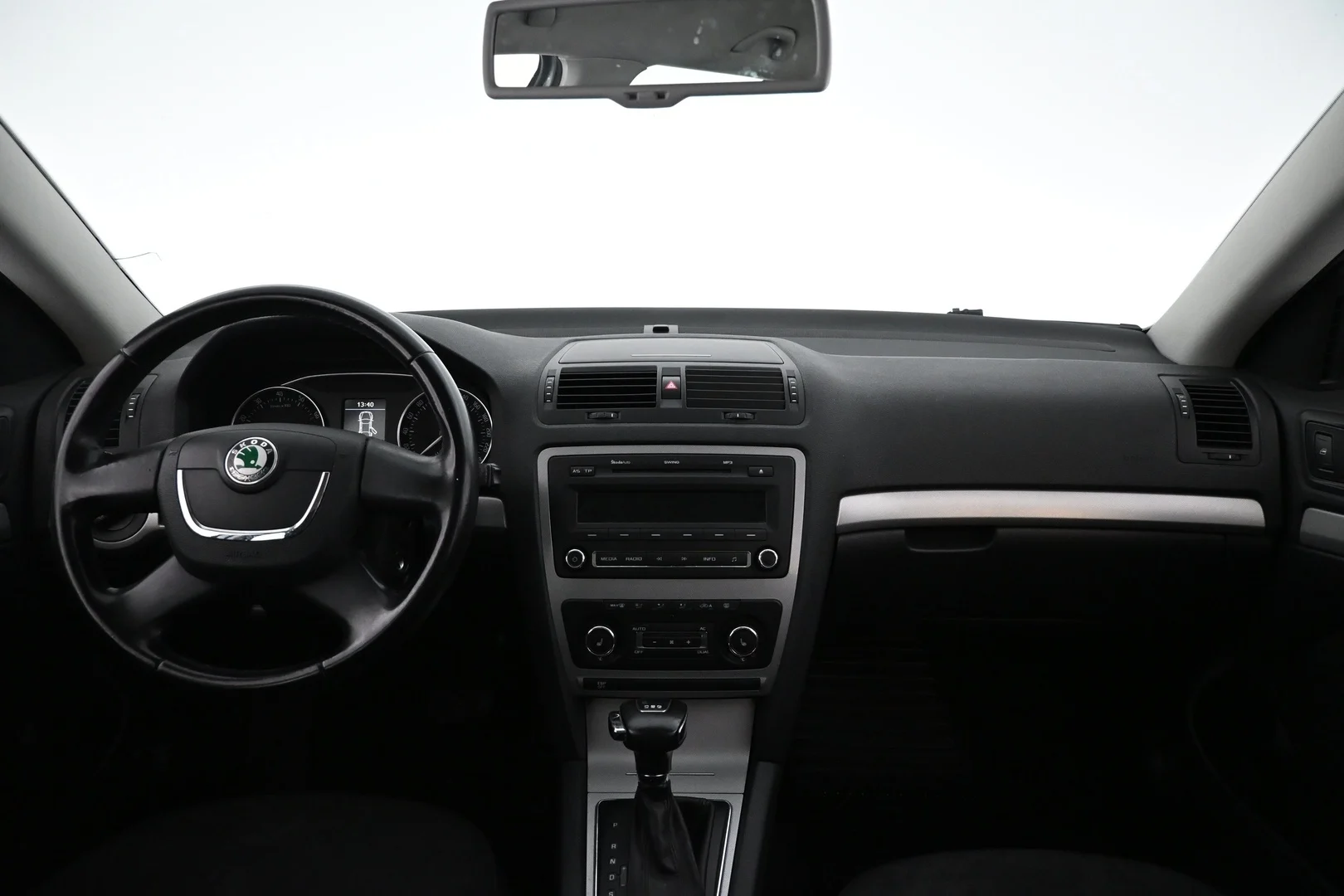 Car Image - 75MhRN1dHfgi64CAg0T1ty
