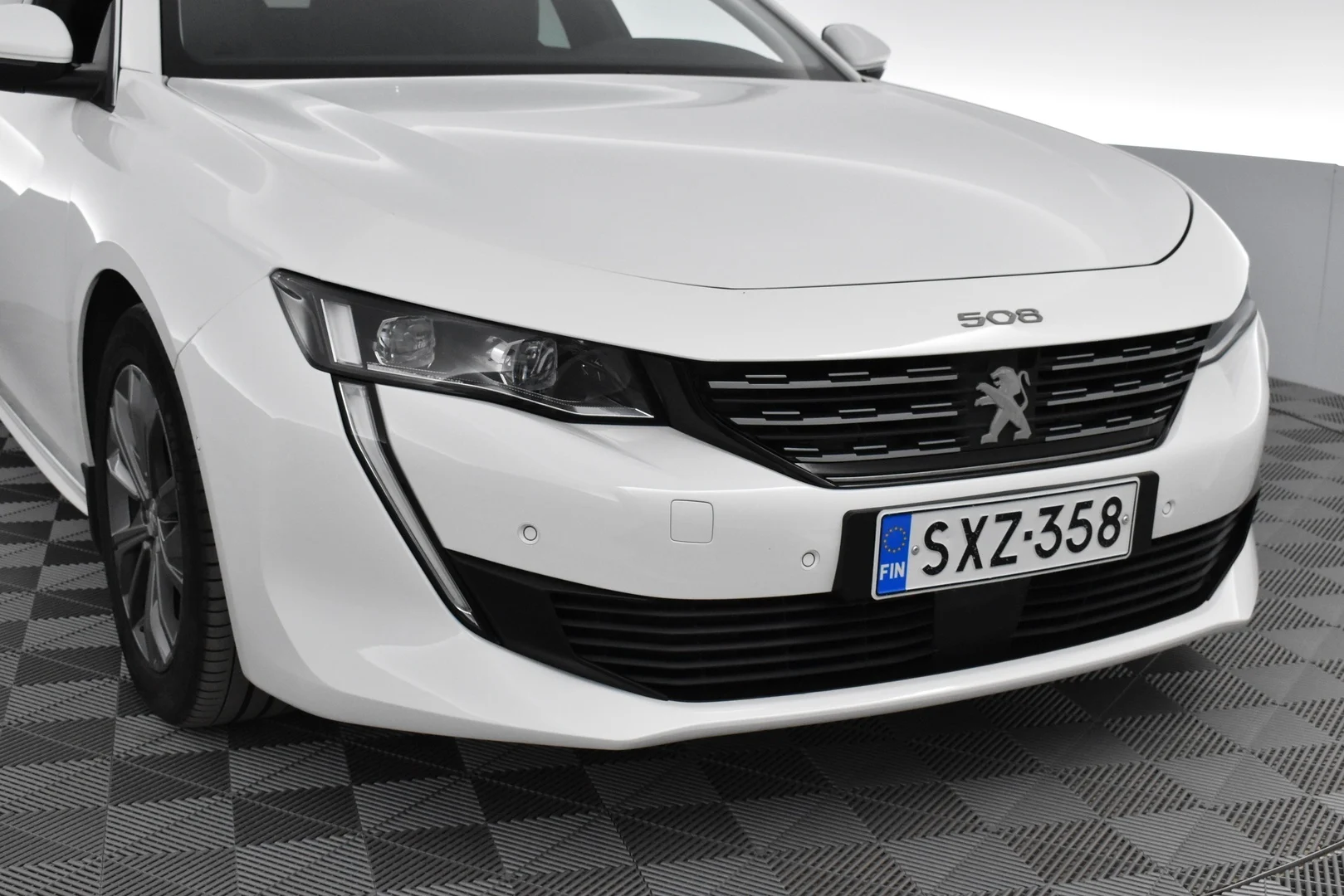 Car Image - ut5fq1Z5hH4C8EnIFZ6qM