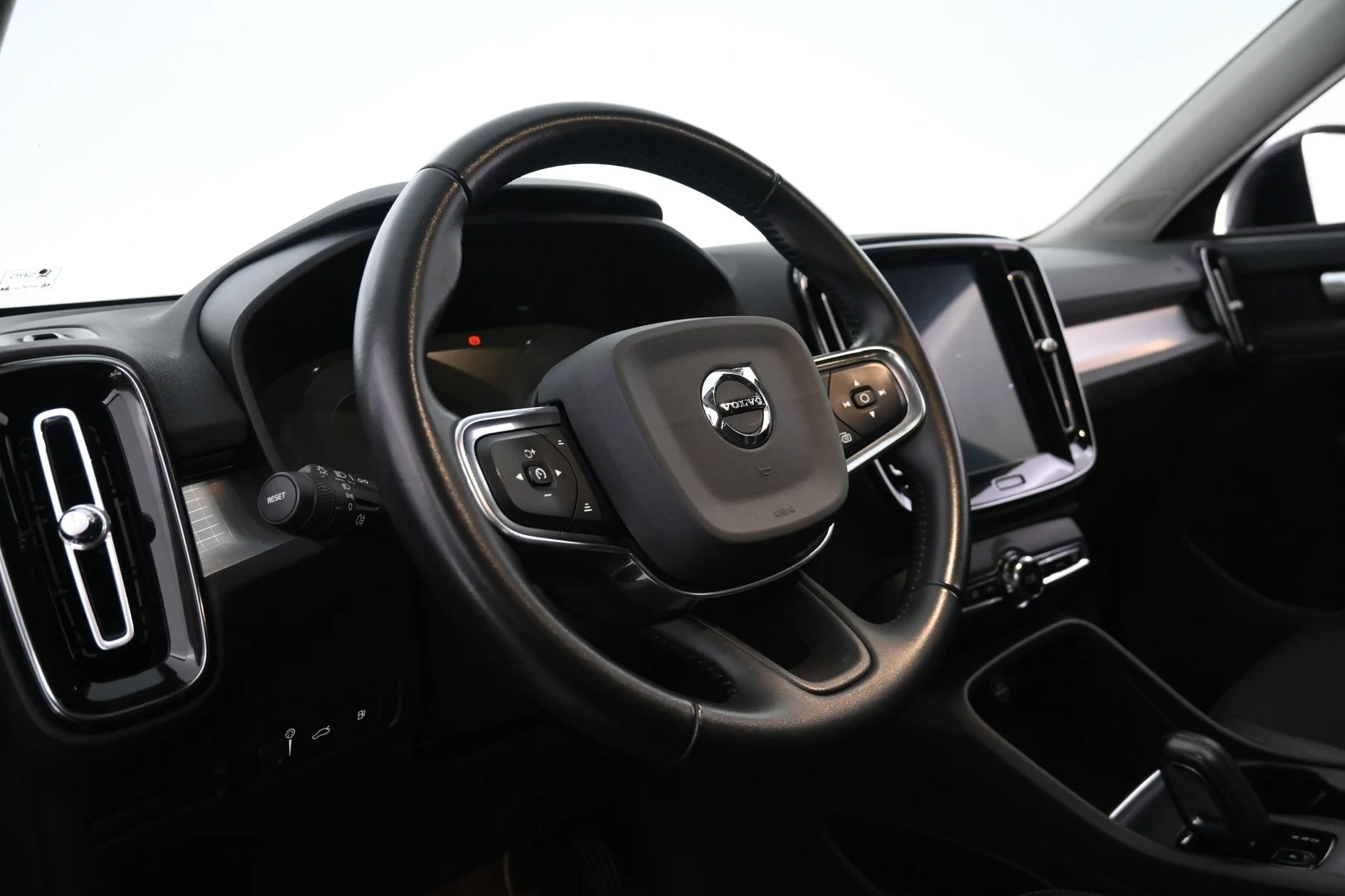 Car Image - 3LCGLJeEPbOK3D6AlkjXgf