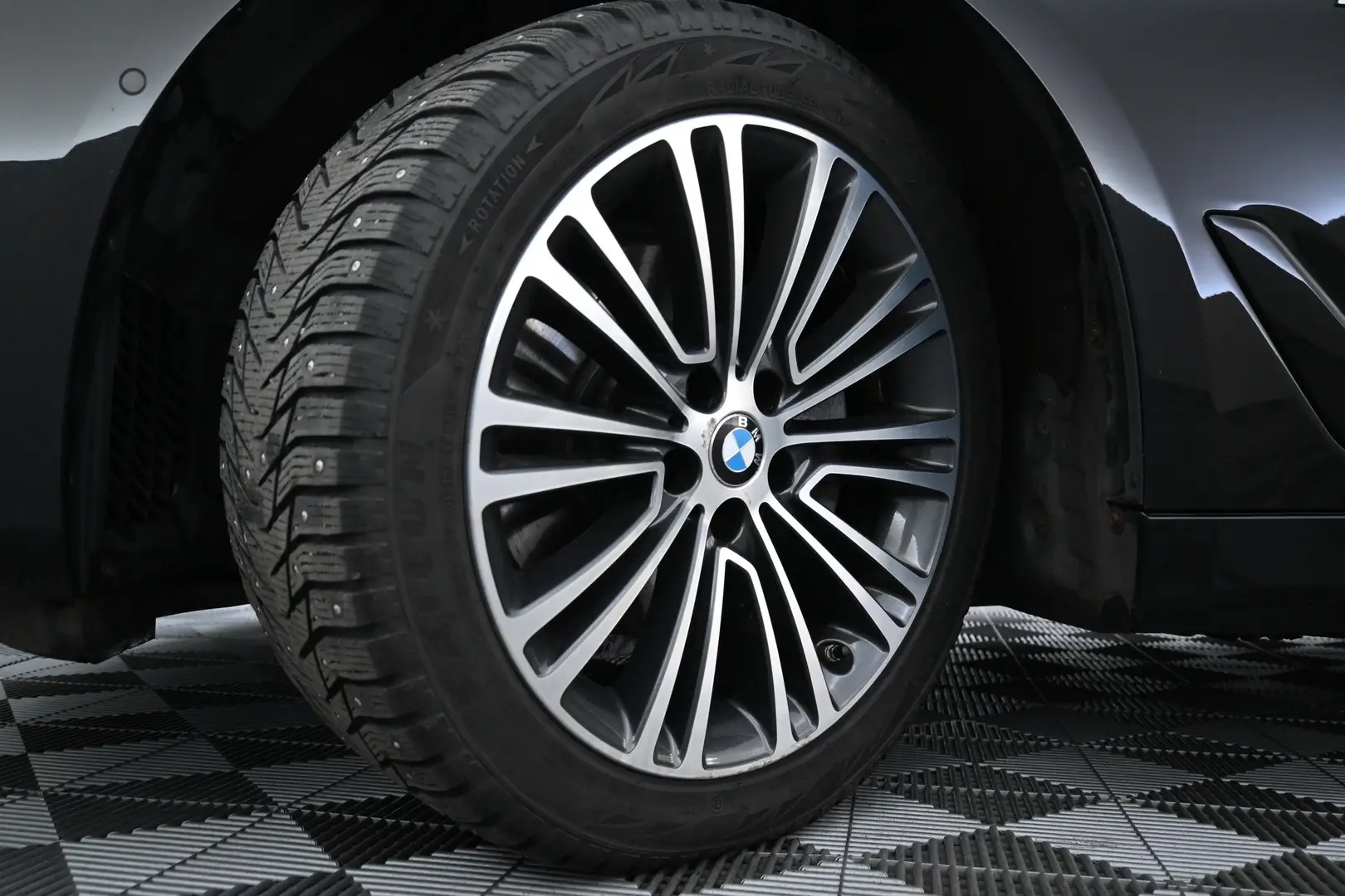 Car Image - 2RcAaMtTJKdyBS6MfGhijm