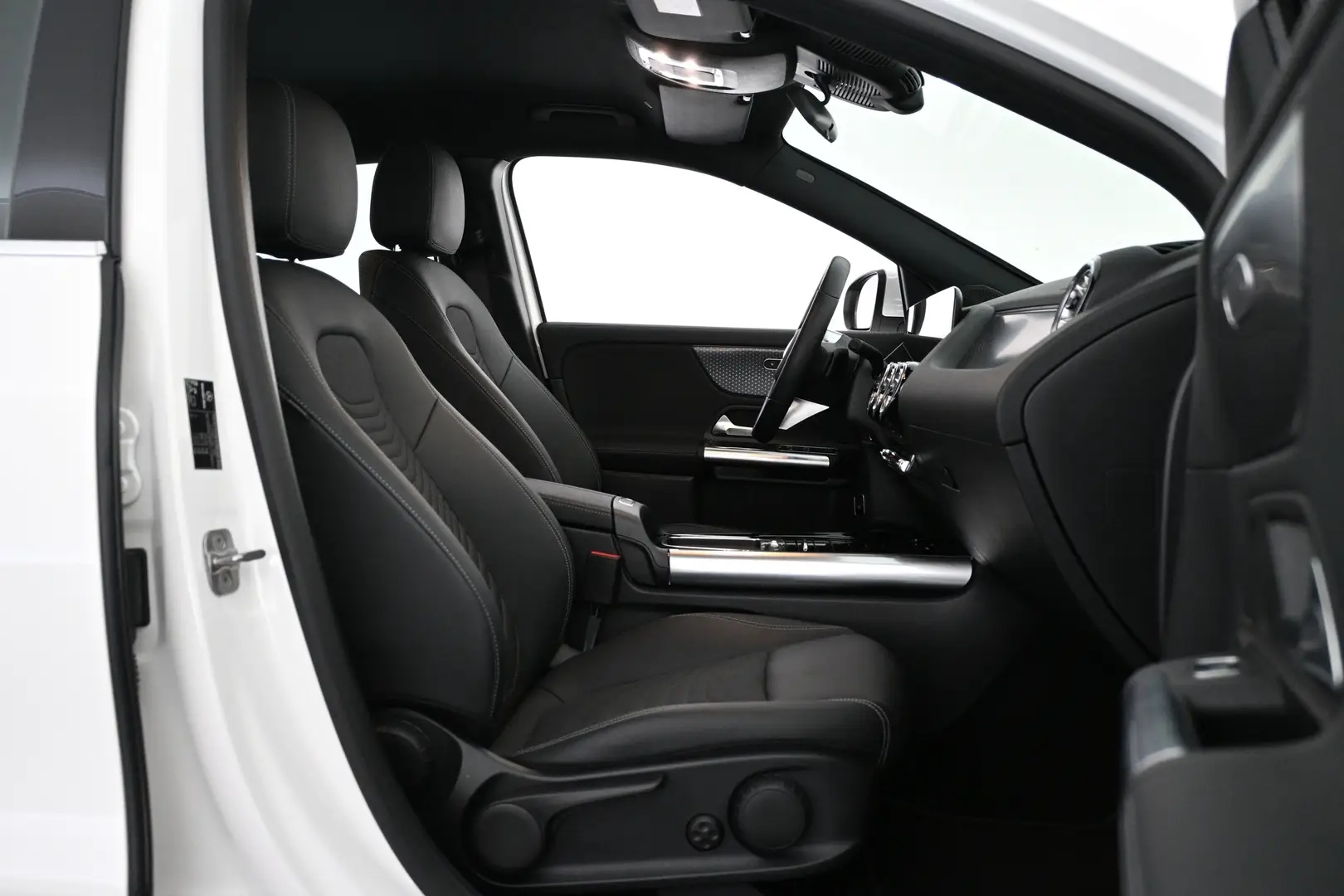 Car Image - 1aHYKO0f1gTQdjNEaCkgut
