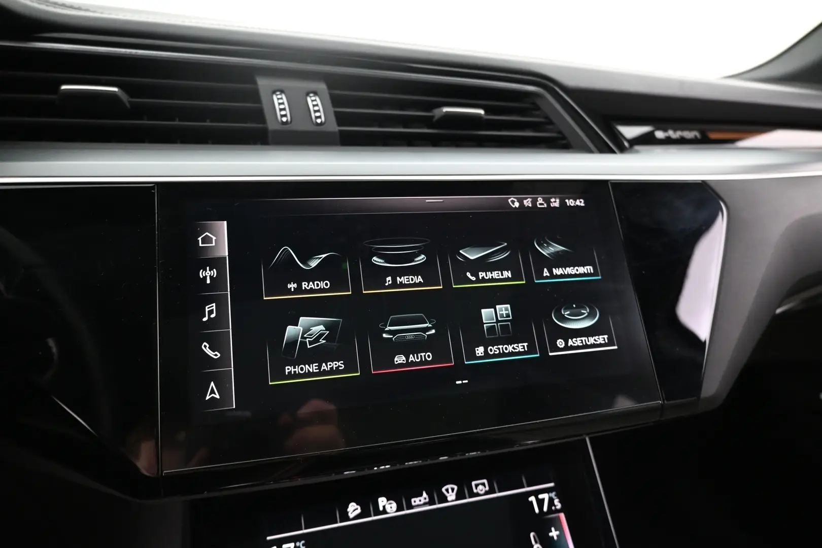 Car Image - 5tI86P4IYCglB5Gz8T0IeF