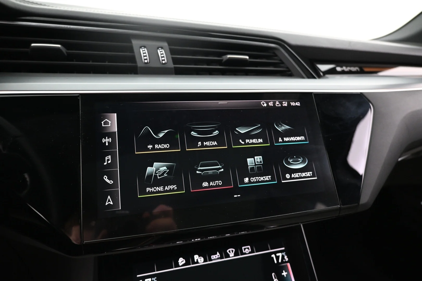 Car Image - 5tI86P4IYCglB5Gz8T0IeF