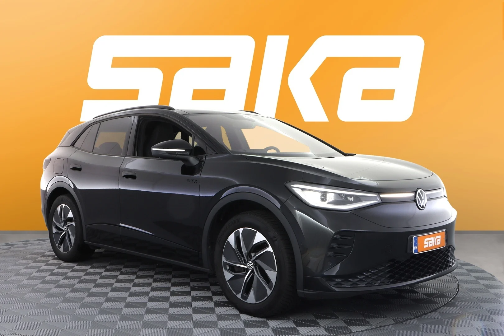 Car Image - KGqfZYhpfTsrwNG34czfg