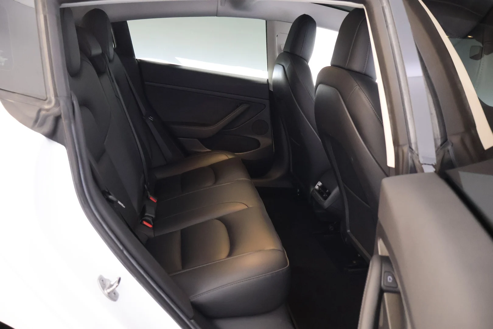 Car Image - 1NQIO1dVCAqetY2qW3isn6