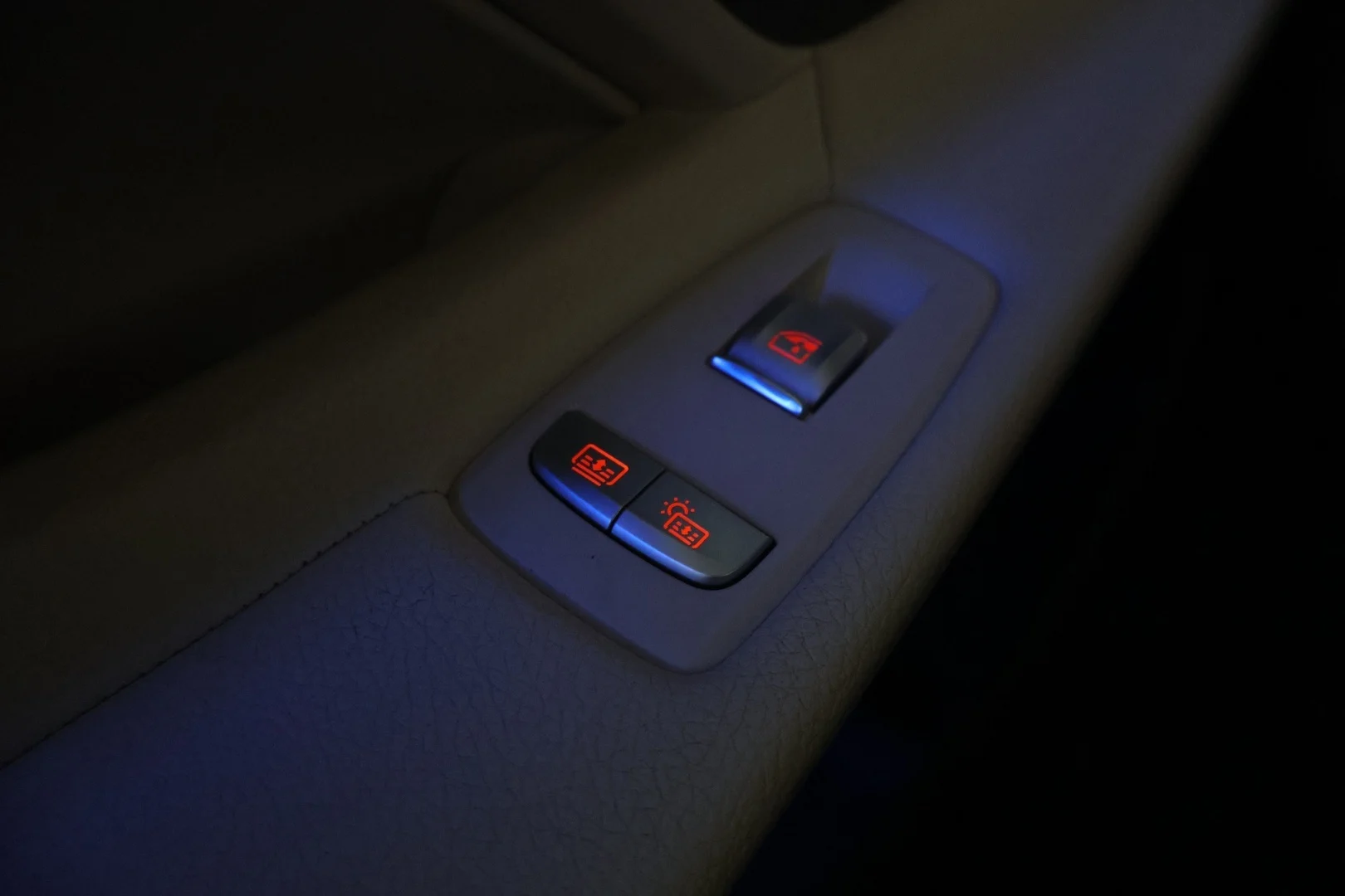 Car Image - 1QHtzGjWz9qRr7myJuM6tb