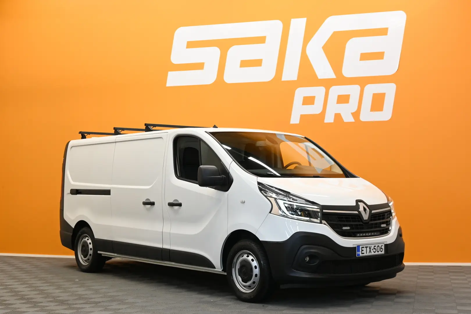 Car Image - 4sau6ONTwPAa8WSBnnijQ8