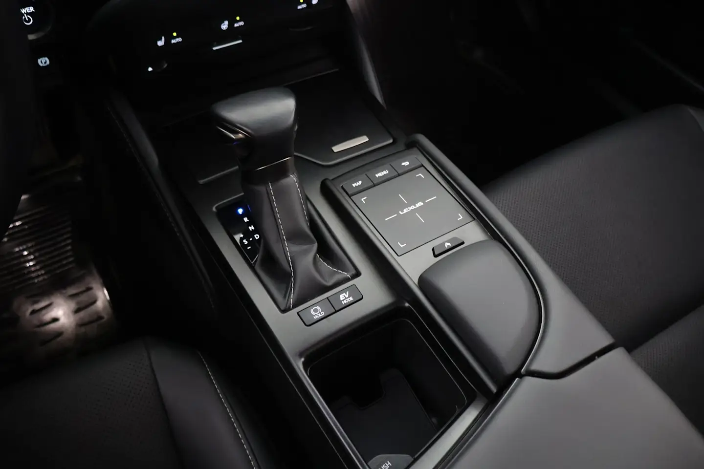 Car Image - 2sTLXuIUQt5Rx2GIwdN48F