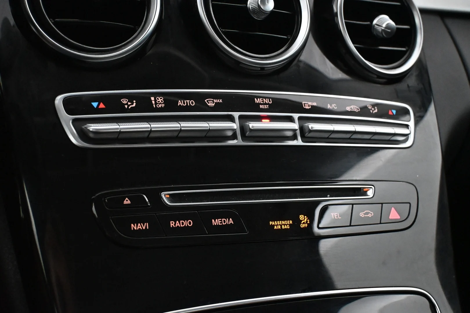 Car Image - 2bP3rTNCnDBrrtjeQYo8p6