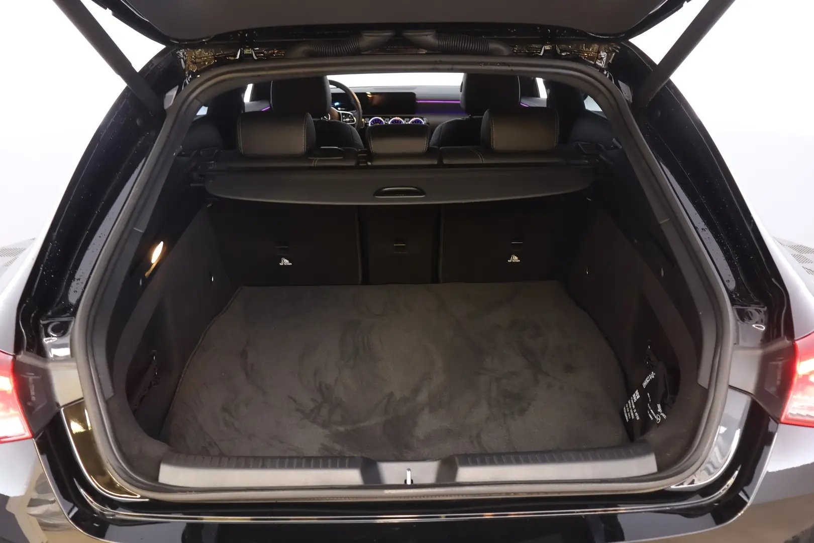 Car Image - 2YqWGnIjOLTkynif5mDFAn