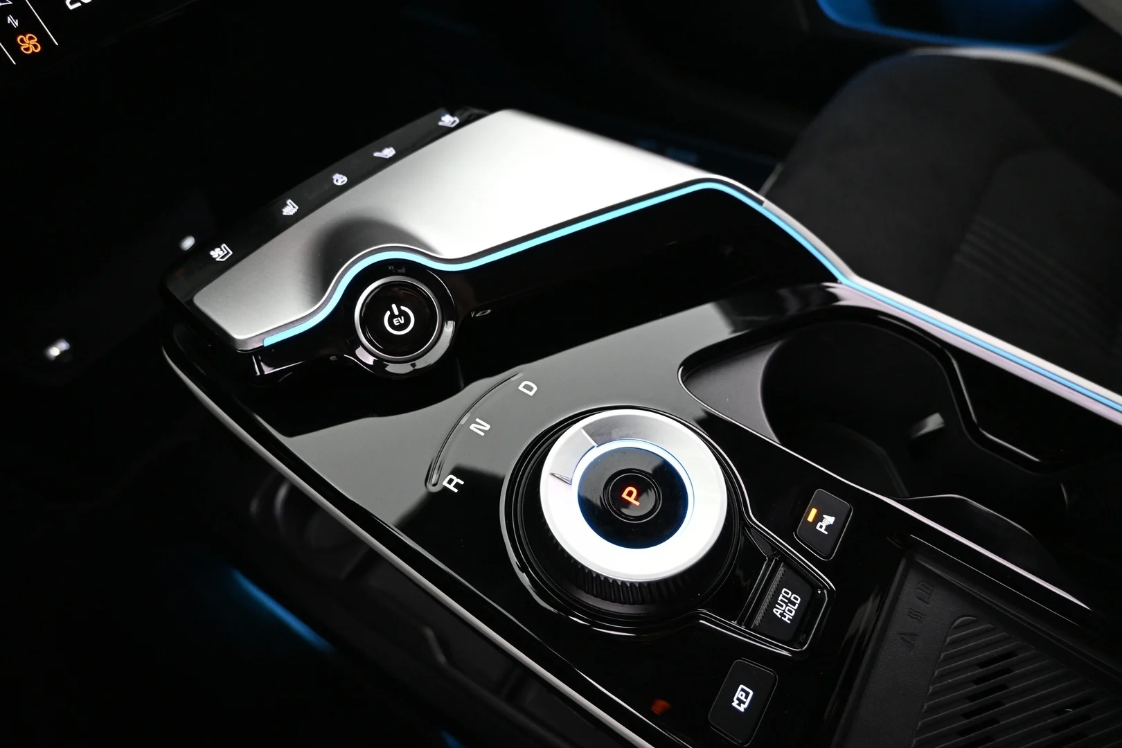 Car Image - 4h8hO50vGRyitk9ppj1qgE