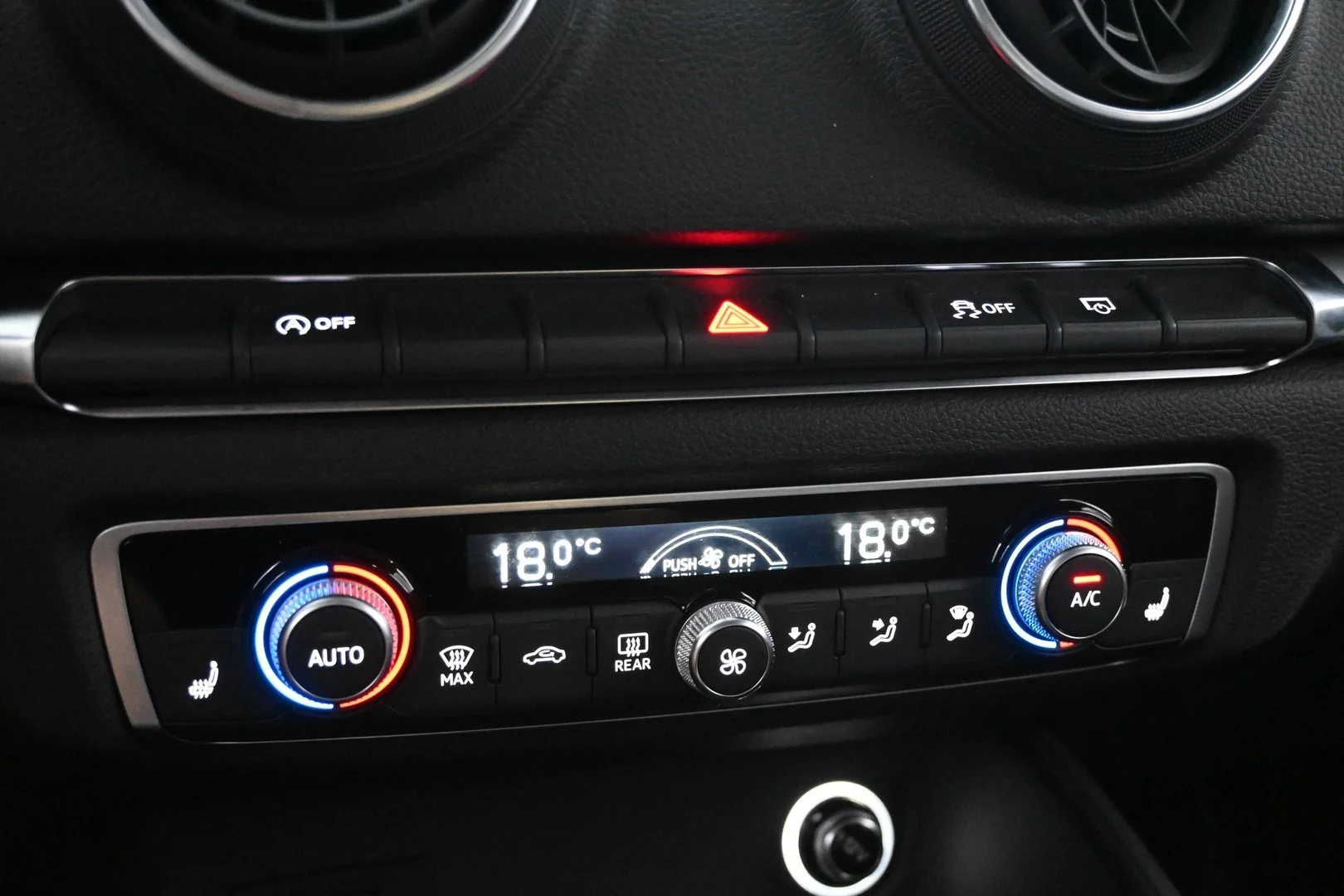 Car Image - 4MxS7hTw4DHG81ItsDxuoV