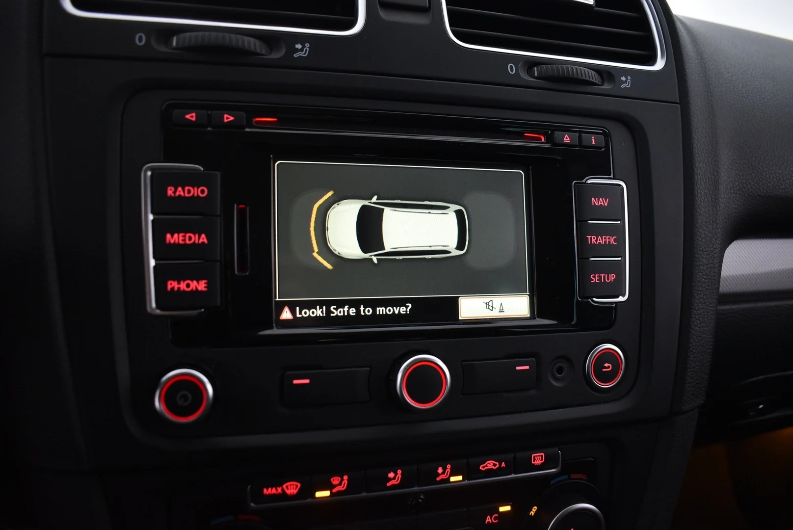Car Image - tPecNNuE6pGeQL2osxPPP