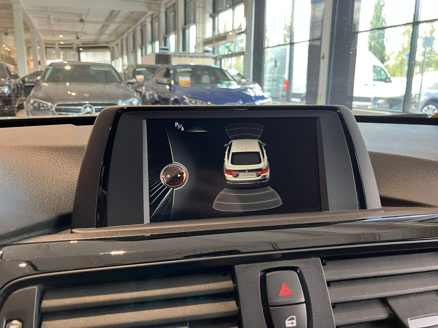 Car Image - ABve9Wv7ykeNG5mhu88hb