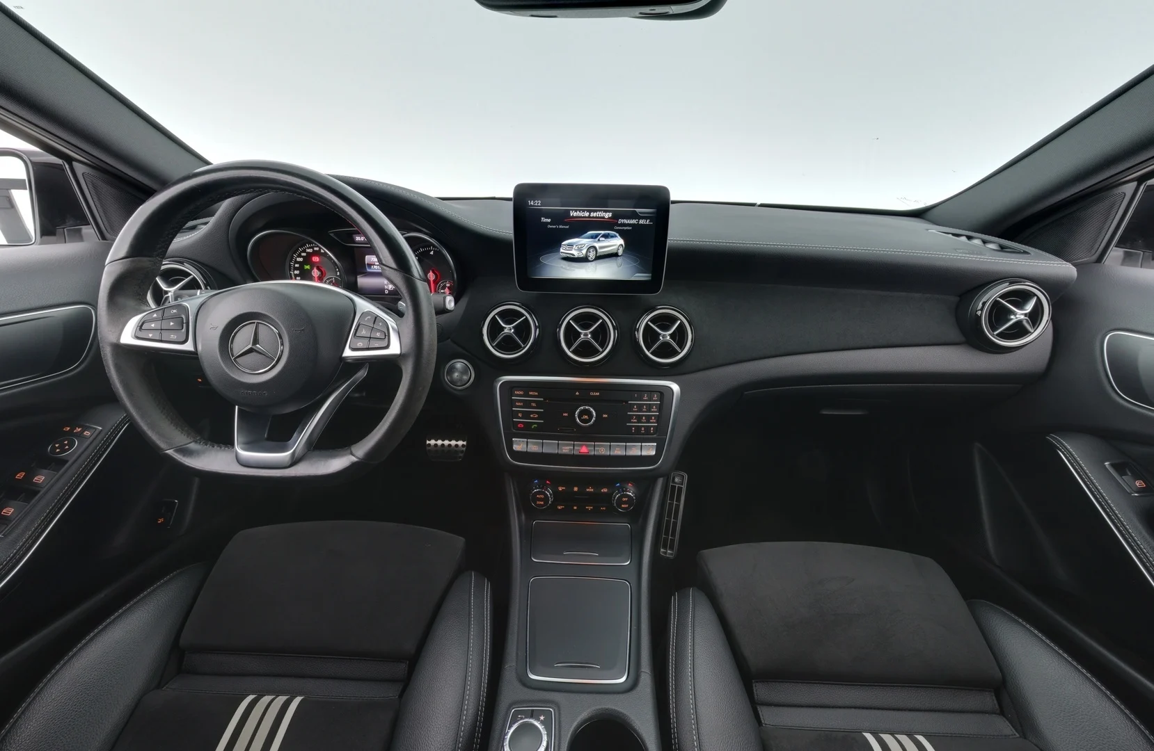 Car Image - 3nWdkD4vL9Yjr4bygW6vxl