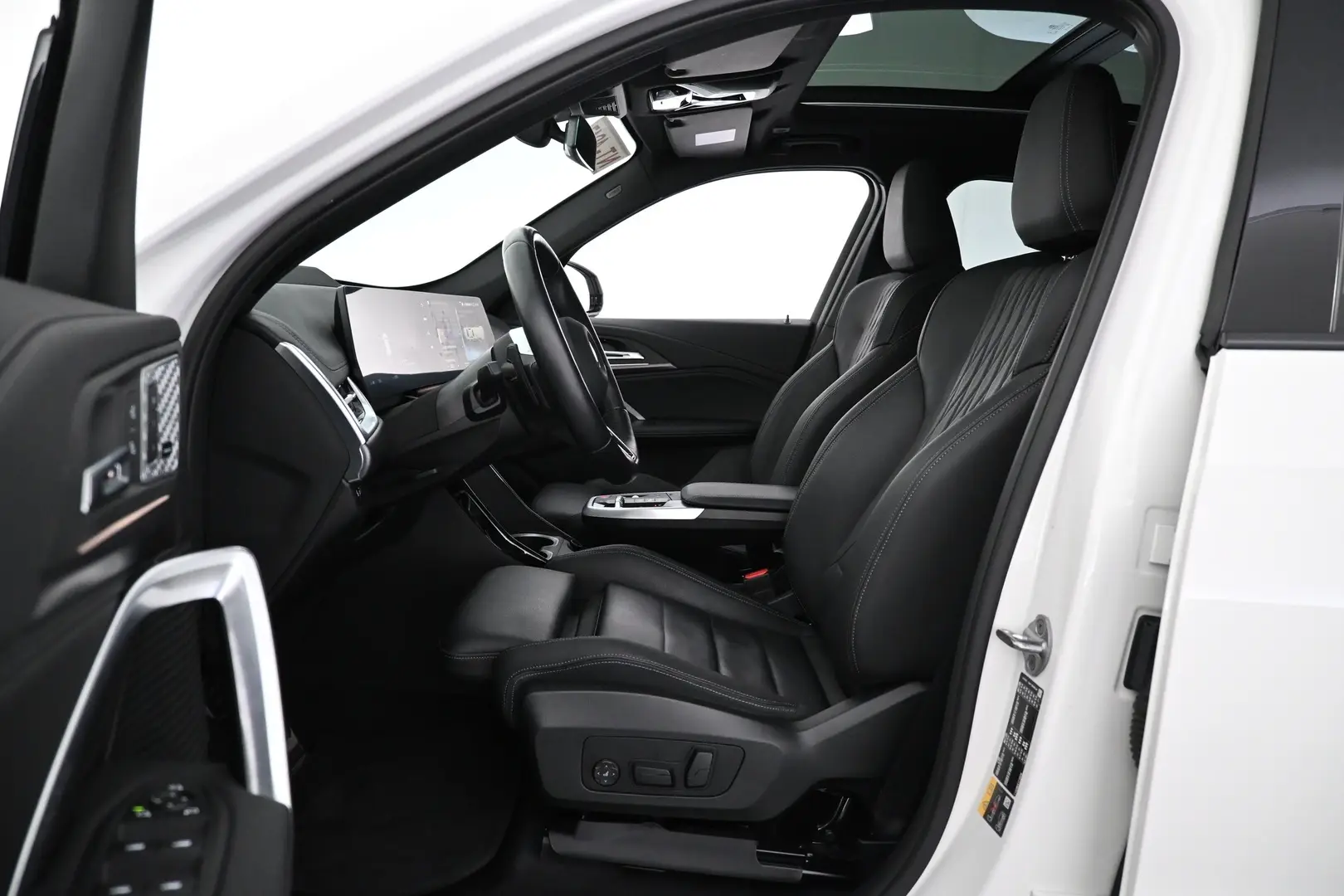 Car Image - 5i5W1rEbPS55uEQ5akmbad