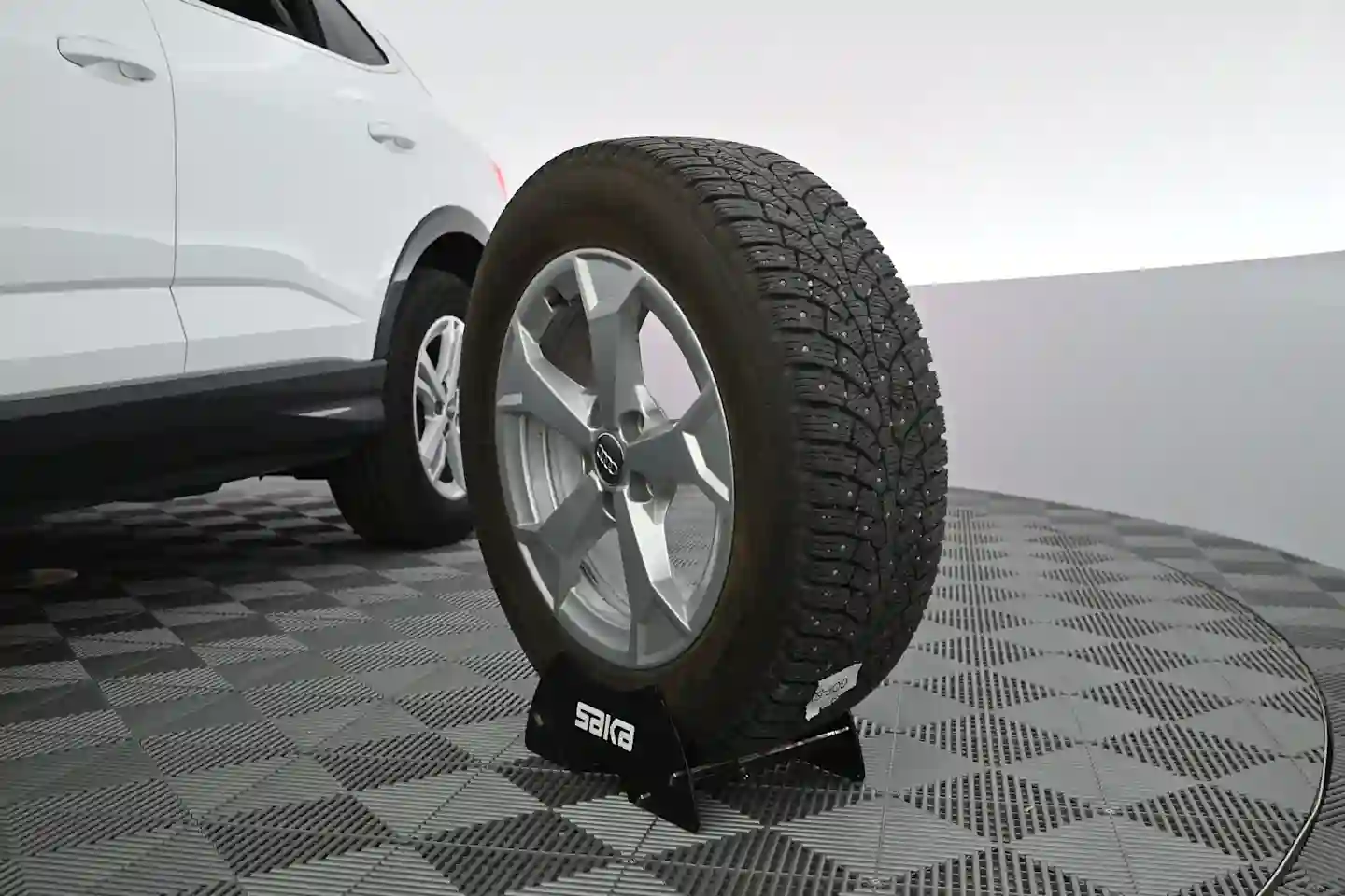 Car Image - NY9aKO604bFDlTcAHuh0f