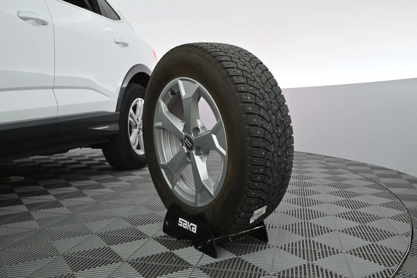 Car Image - NY9aKO604bFDlTcAHuh0f