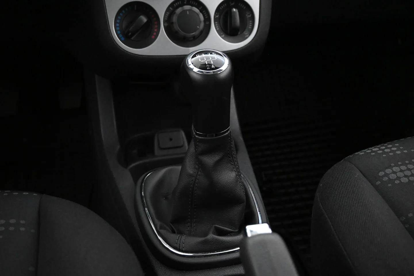Car Image - 2chwL3wwPUT0tnZfr1Zl1V