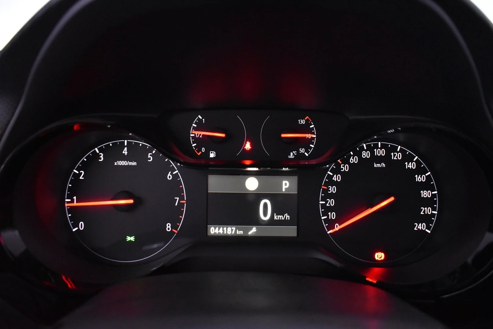 Car Image - 46bMeMxqcTBel0rkAE4cMX