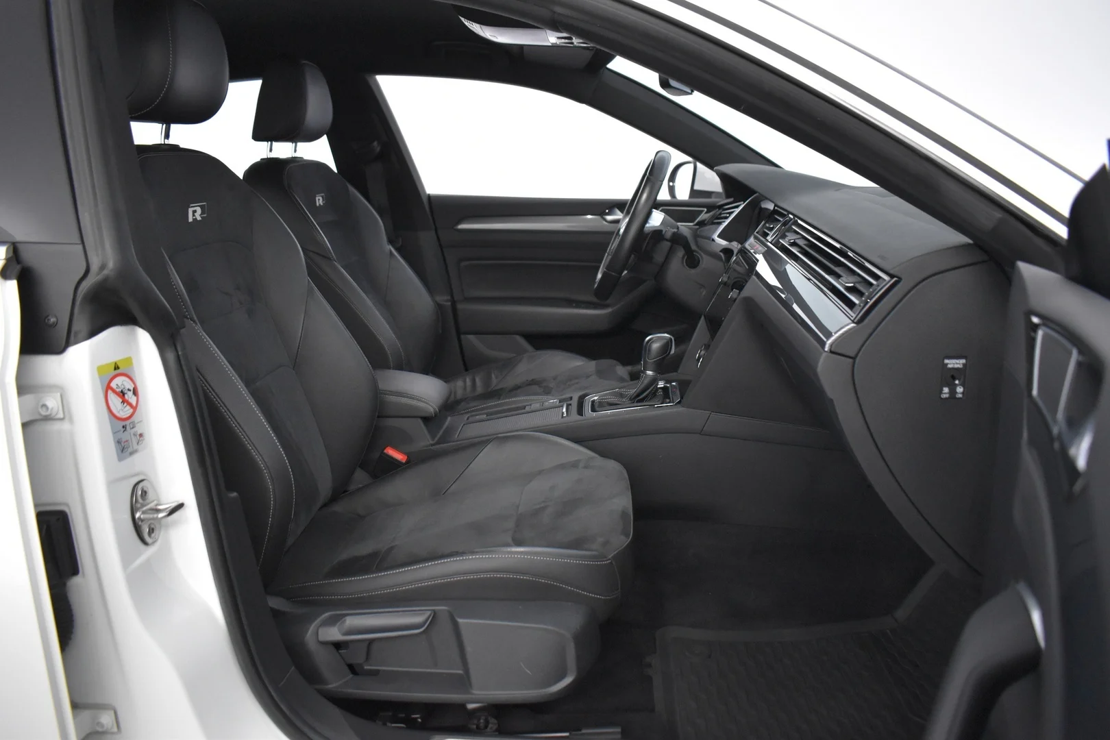 Car Image - 7dst6qBm5ZY0oqY7T95l0t