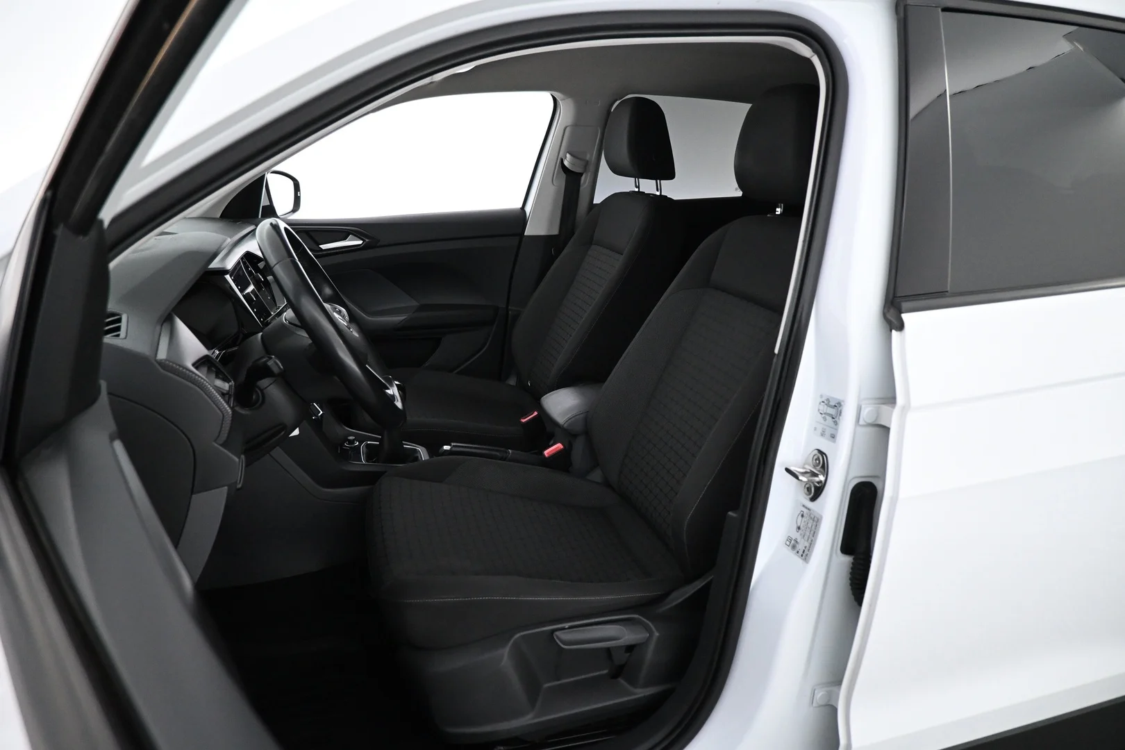 Car Image - 1ooVZyqRJCpLWCmL6r72Md