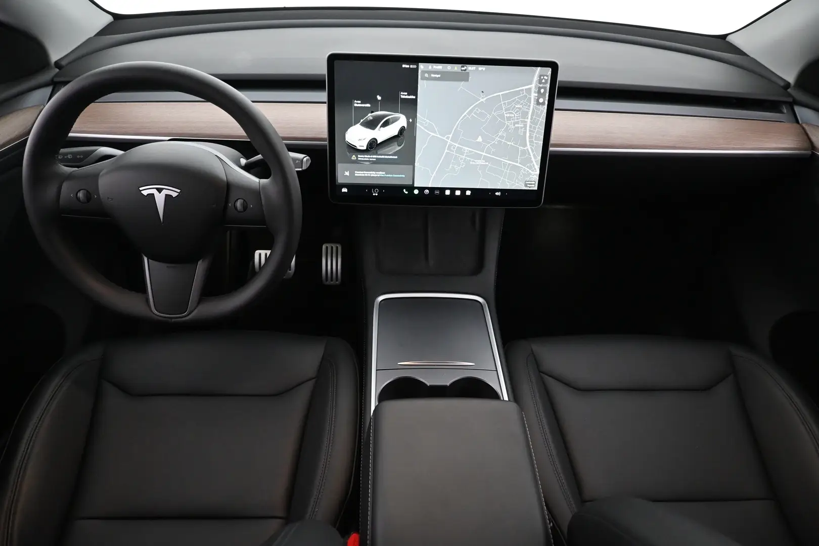 Car Image - sHXPdLYuaYltCO2jiETIz