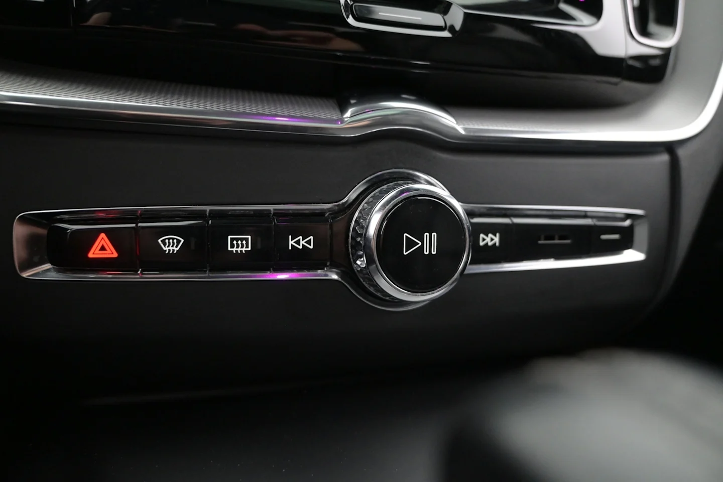 Car Image - 2g9rrvMBVQt11zofwDf6LU
