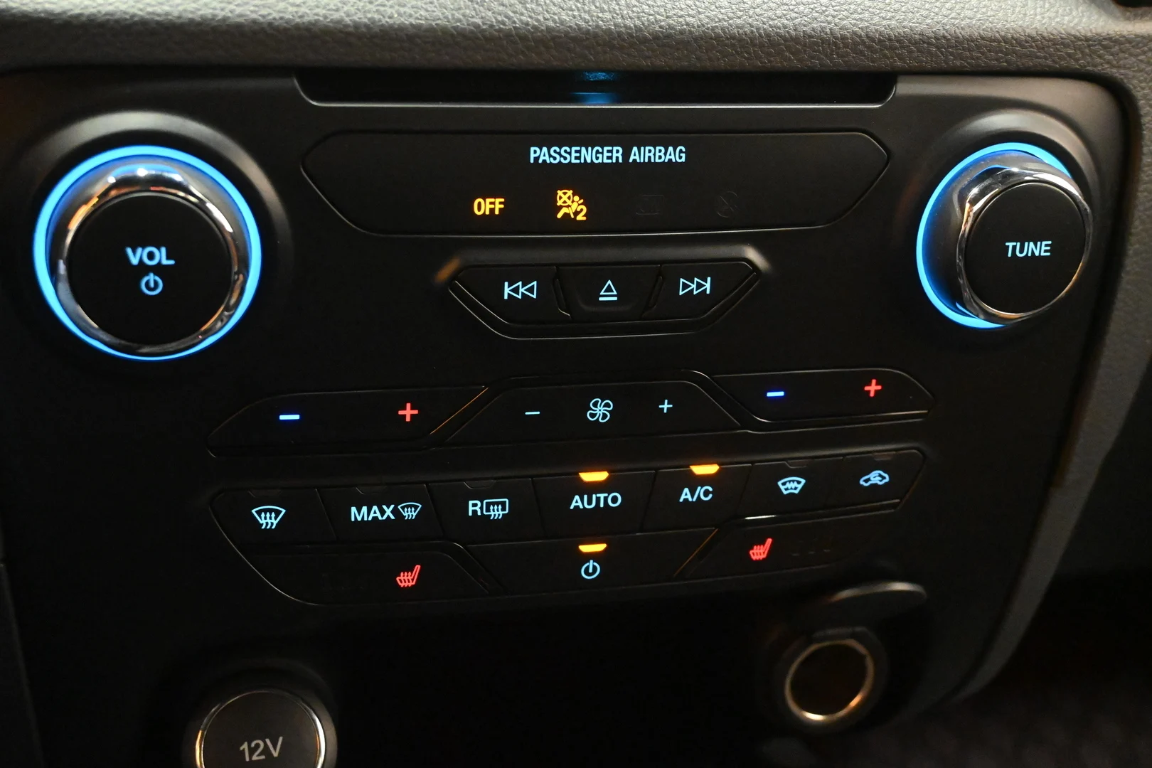 Car Image - 7st0o1xW5bfPiLVKHpC48W
