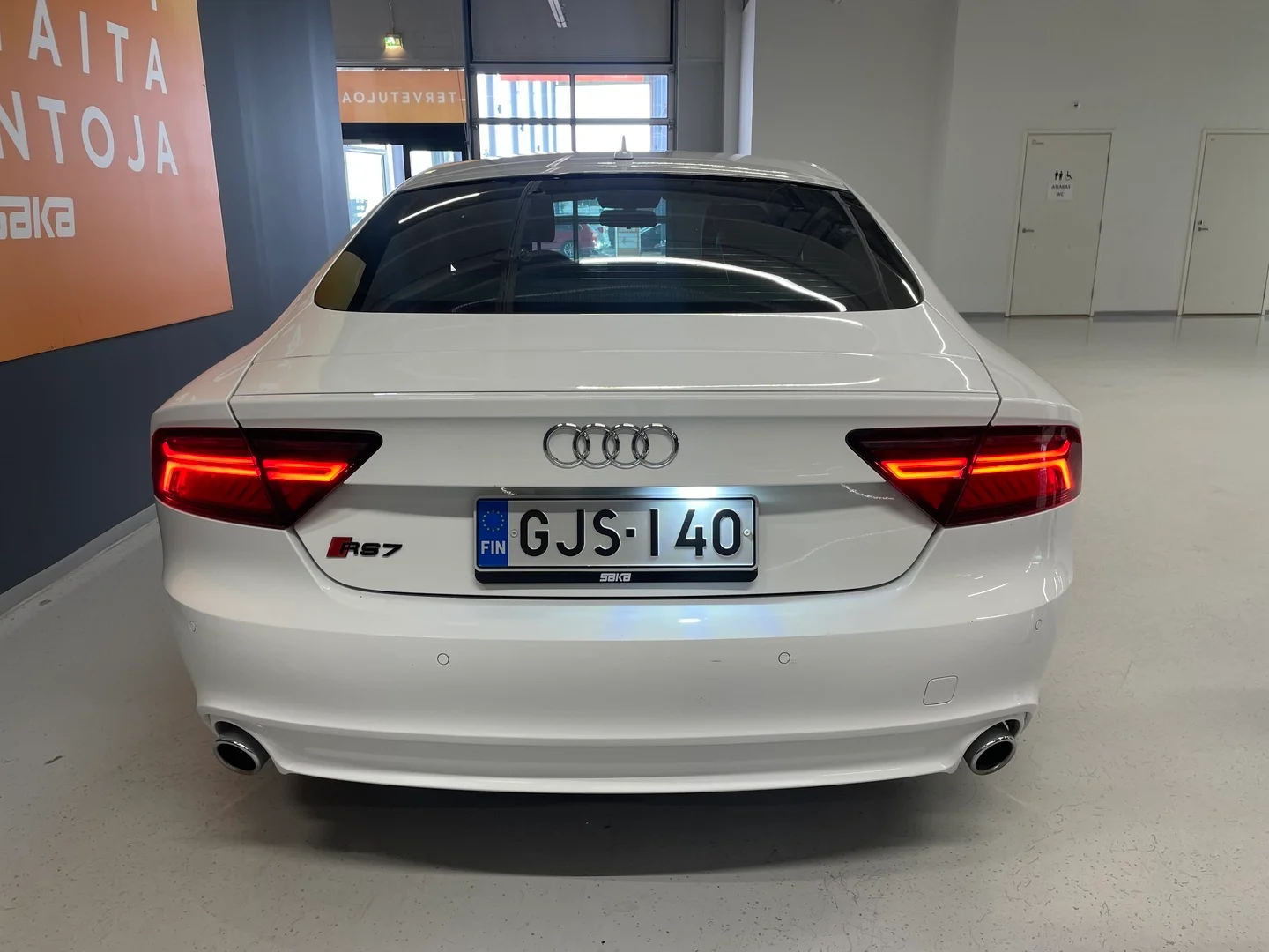 Car Image - 6JI6Ua9BB20aoM6xz8ZYy3