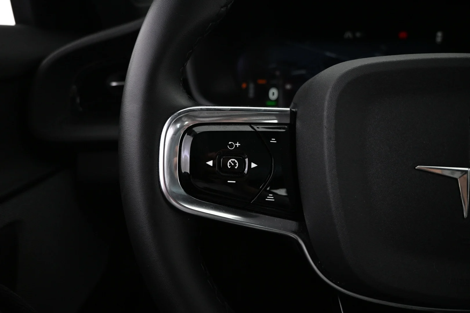 Car Image - 1ioWMSkKqoQhgkH0t3xUtK